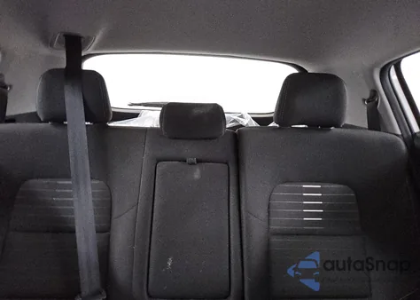 2018 Kia Sportage Lx z USA, uszkodzony, nr VIN KNDPM3AC2J7332818